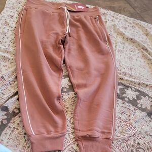NWT Cotopaxi Earthen Sweatpants